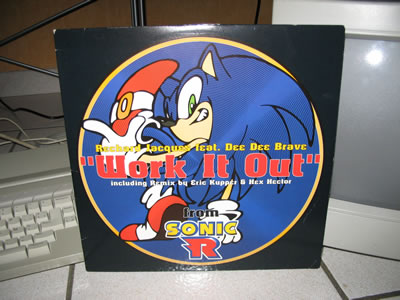 http://tails2.free.fr/20060705/IMG_2344.jpg